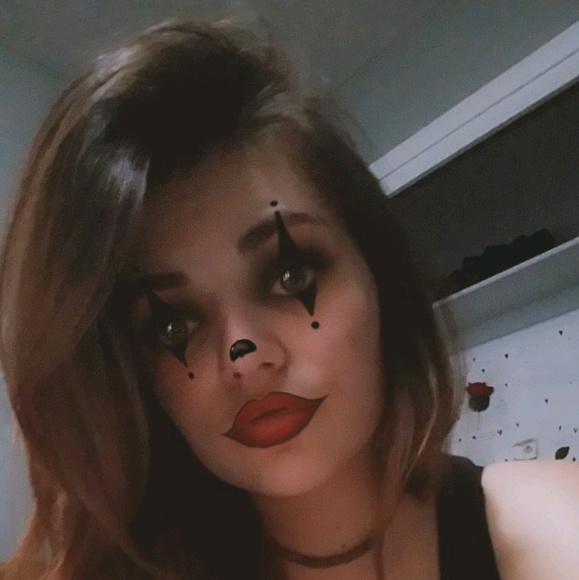 Meet your Posher, Lexie - Picture 1 of 1